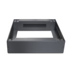 Cokół z przepustem szczotkowym do szafy CCSS-0606-xxU