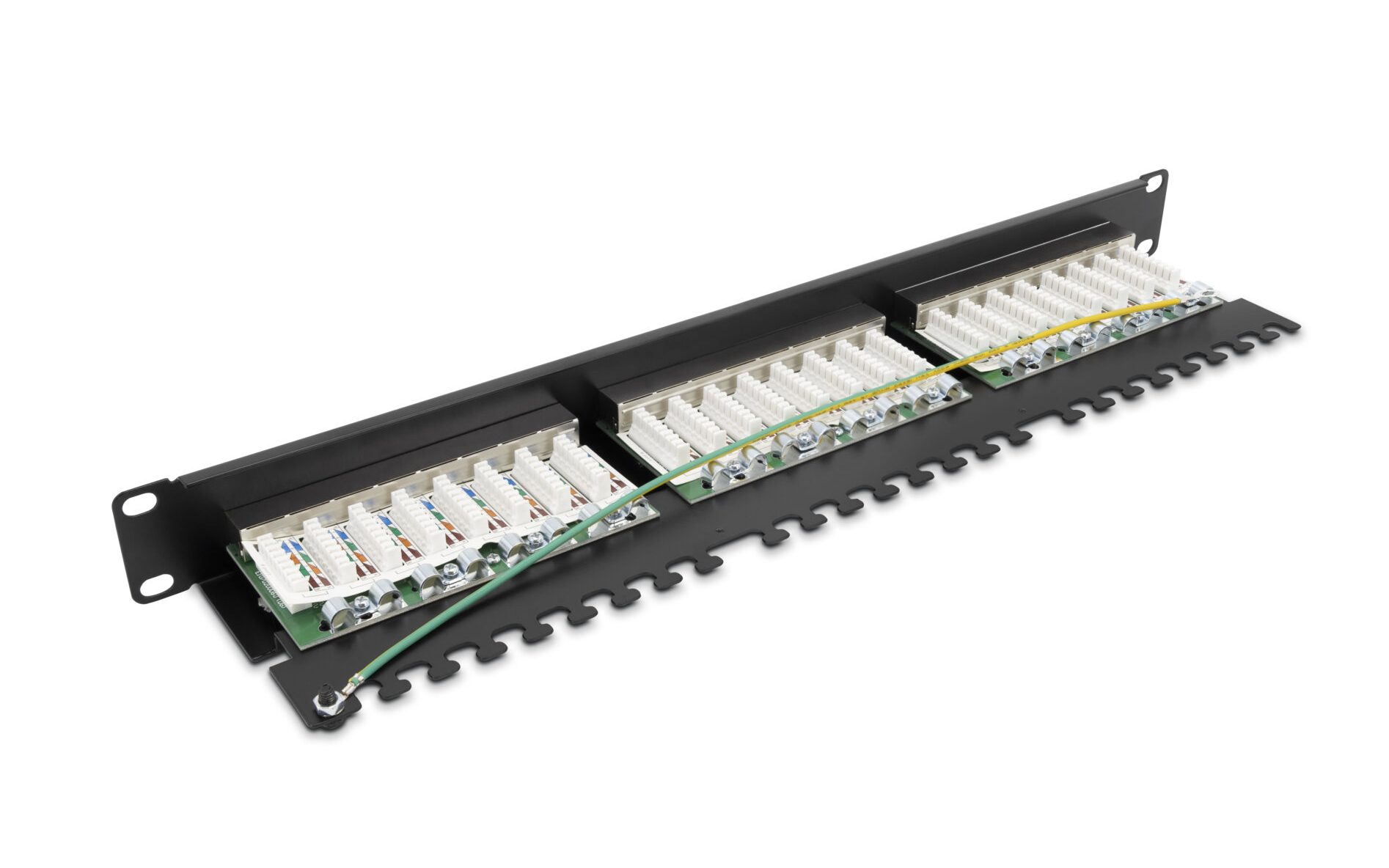 Patch panel kategoria 5e 19 cali 1U 24xRJ45 FTP czarny z półką