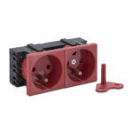Gniazdo elektryczne z blokadą 2x230V czerwone z kluczem