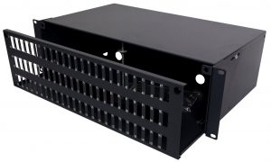 Panel światłowodowy 19″ 3U, front 72x SC duplex,  wysuwany, pusty