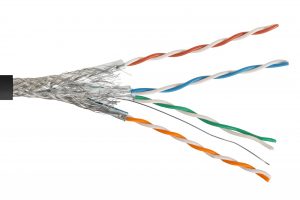 Kabel securityNET S/FTP kategoria 7 PE zewnętrzny suchy 500m